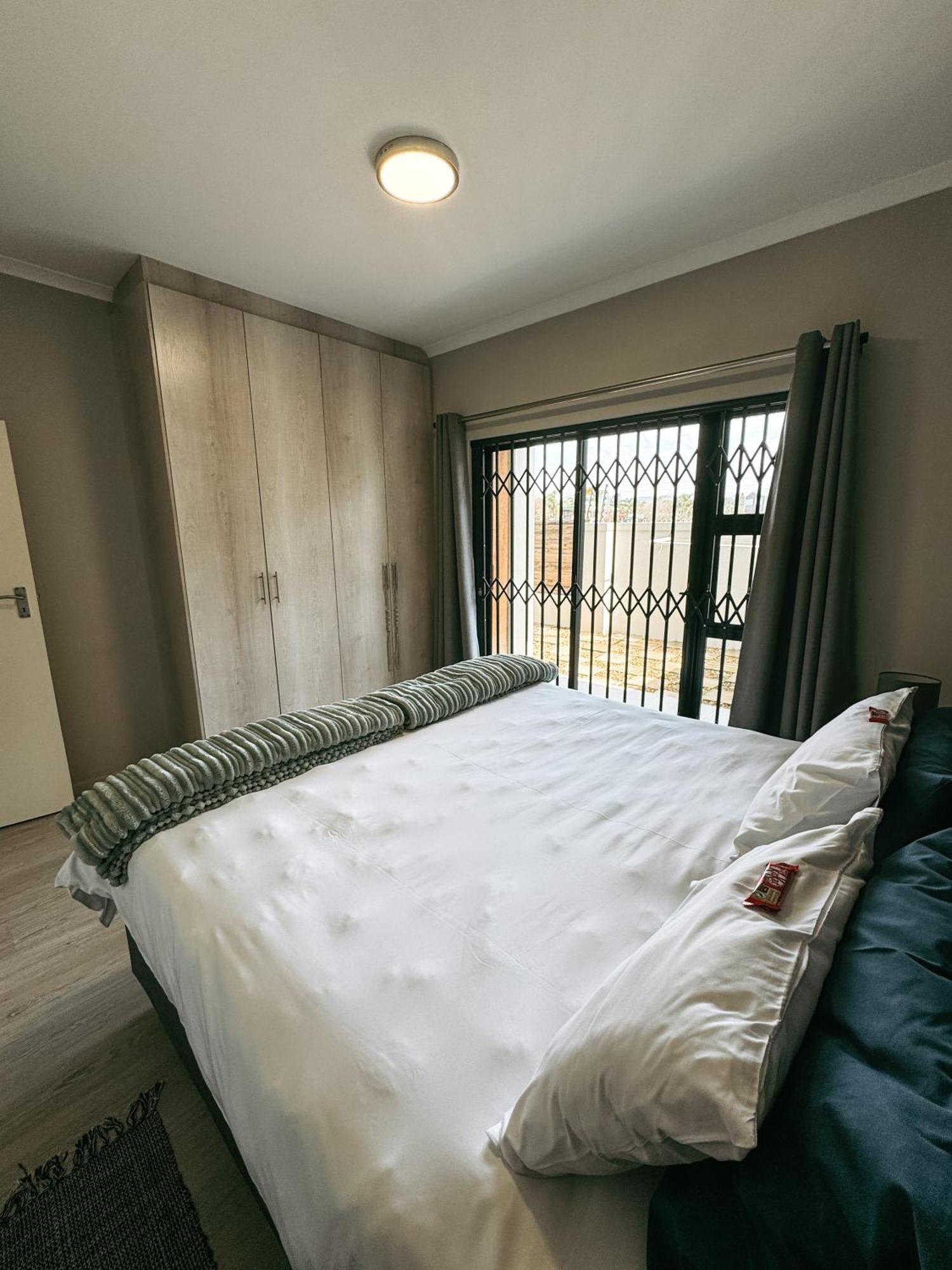 Nemesia Court Apartment Durbanville Ngoại thất bức ảnh