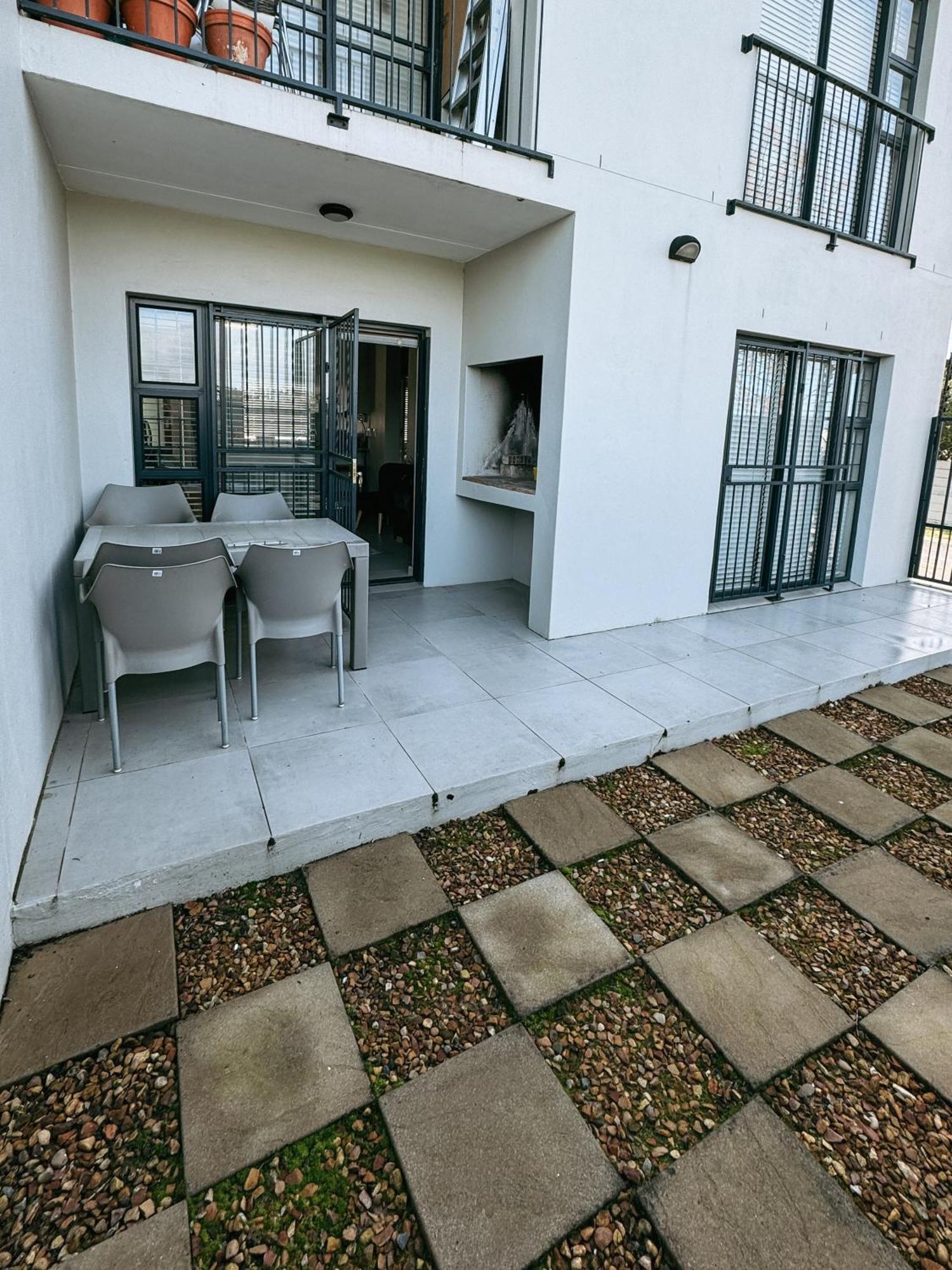 Nemesia Court Apartment Durbanville Ngoại thất bức ảnh